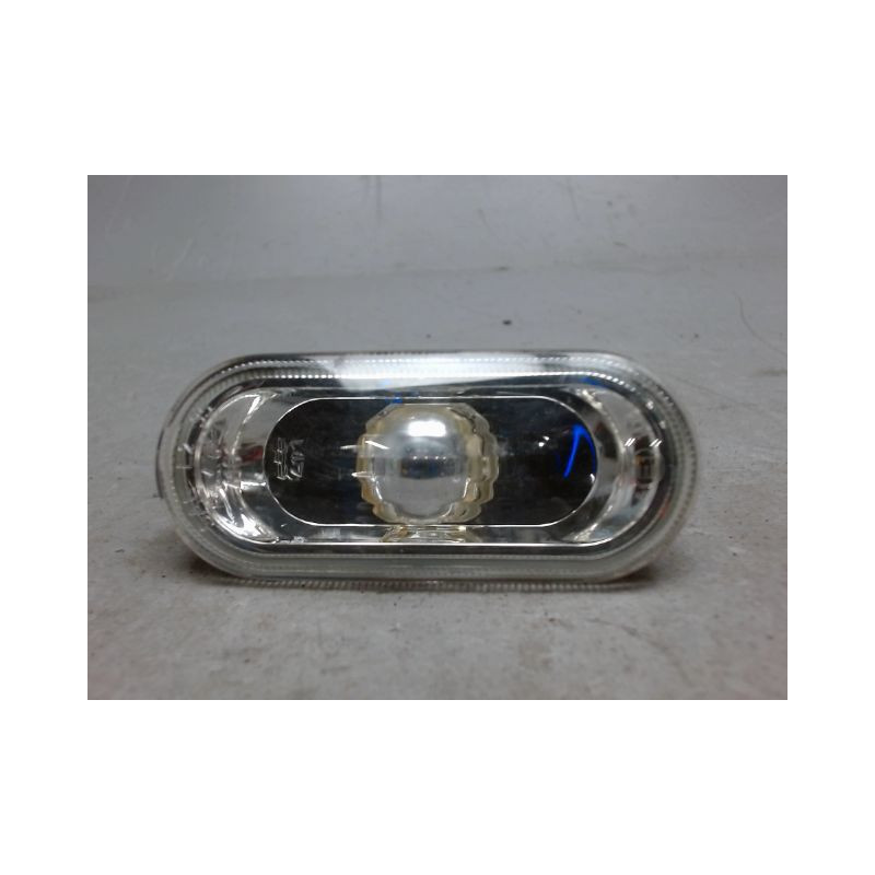 REPETITEUR AILE GAUCHE VOLKSWAGEN POLO 02-05