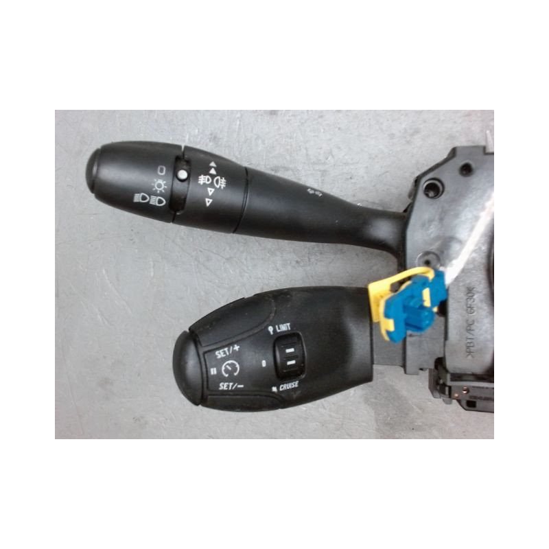 BLOC COMMODOS PEUGEOT 308 2011-