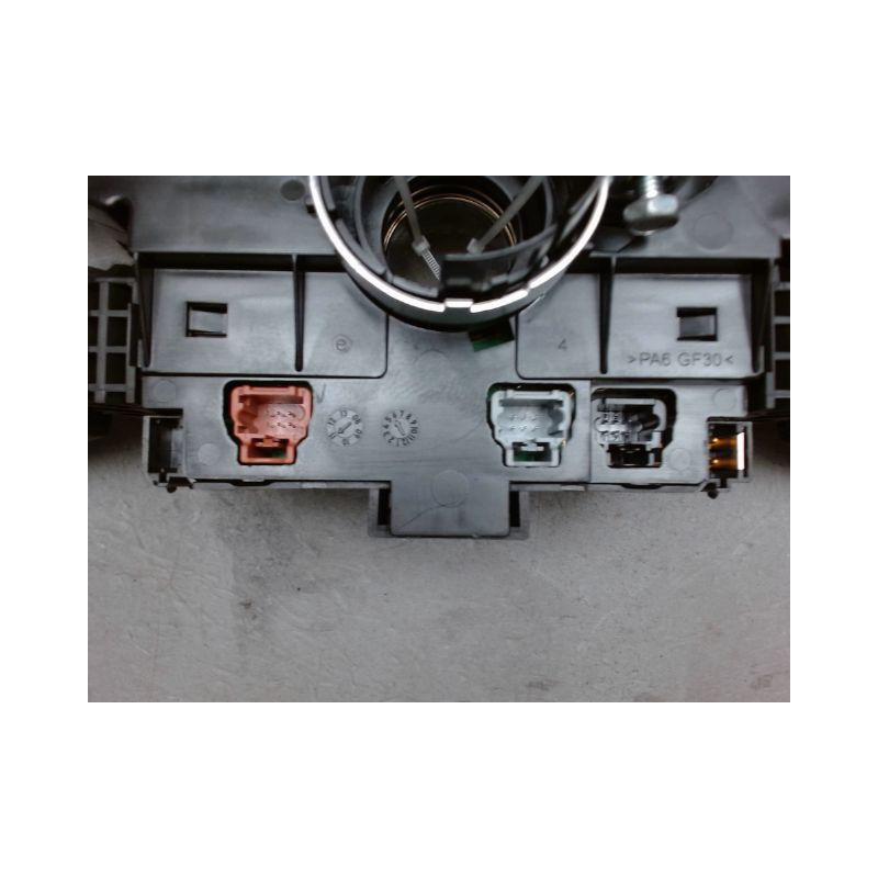 BLOC COMMODOS PEUGEOT 308 2011-