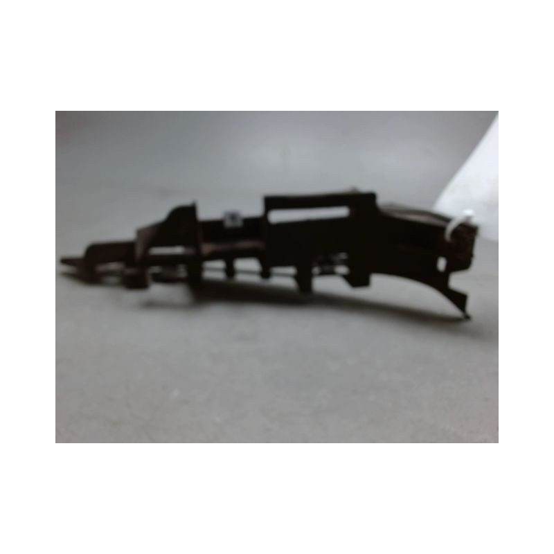 SUPPORT PARE-CHOC AVD PEUGEOT 307