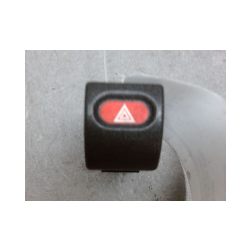 BOUTON DE WARNING OPEL ASTRA
