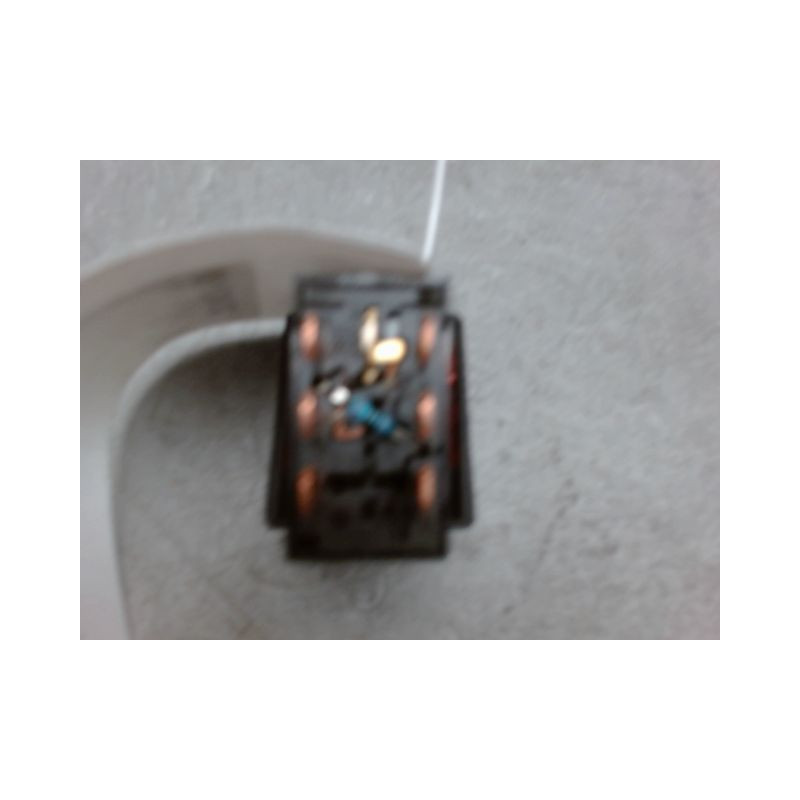 BOUTON DE WARNING OPEL ASTRA