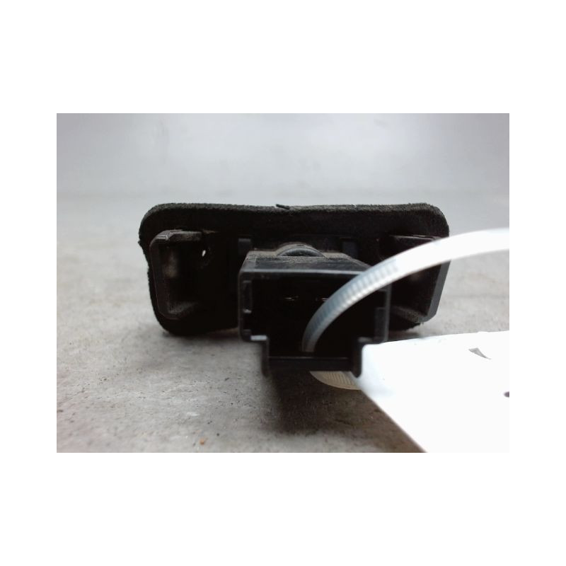 ECLAIREUR PLAQUE DE POLICE PEUGEOT 207