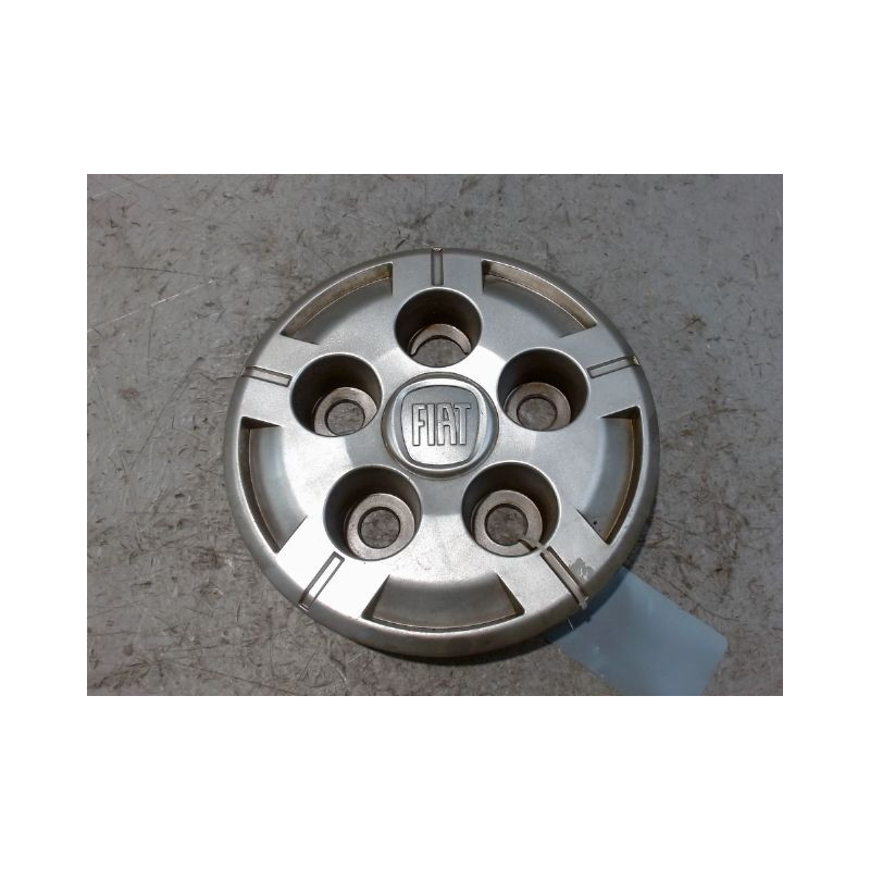 ENJOLIVEUR DE ROUE FIAT DUCATO