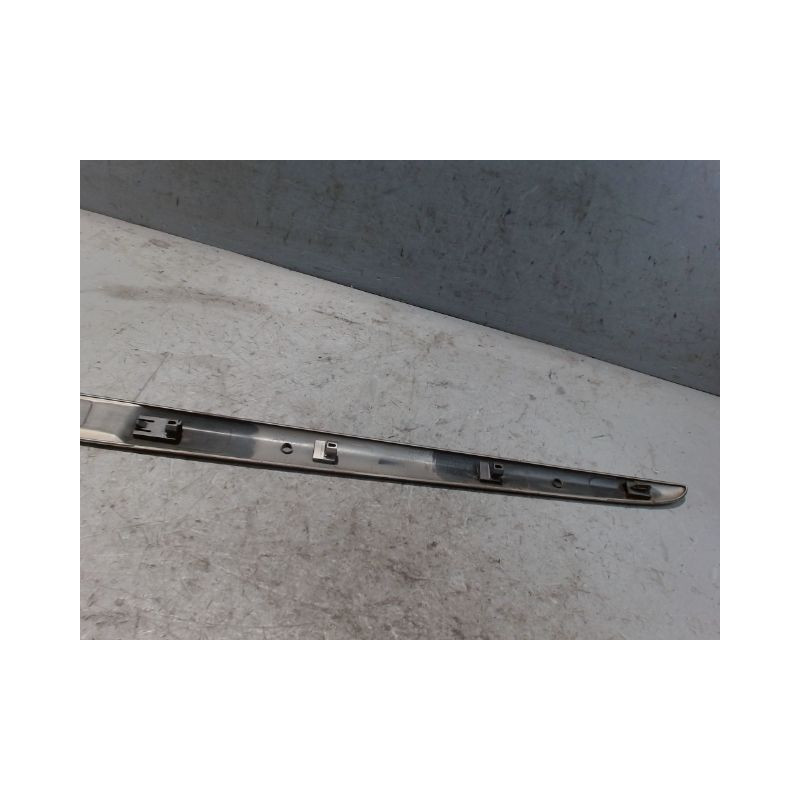 PROTECTION PORTE ARRIERE DROIT RENAULT CLIO III 2010-
