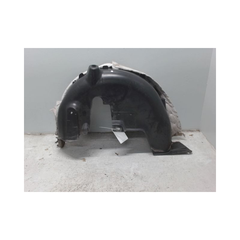 PARE-BOUE ARRIERE DROIT PEUGEOT 208