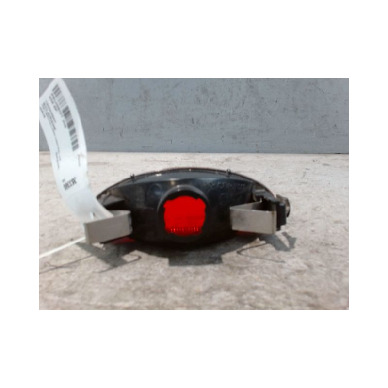 FEU BROUILLARD CENTRAL ARRIERE PEUGEOT 206 5P