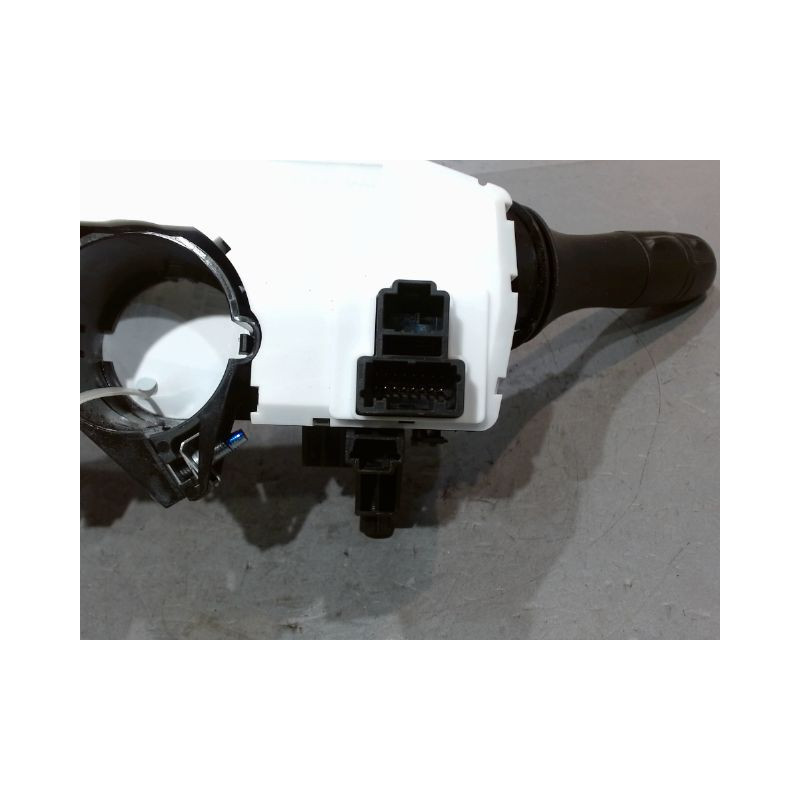 BLOC COMMODOS RENAULT ESPACE