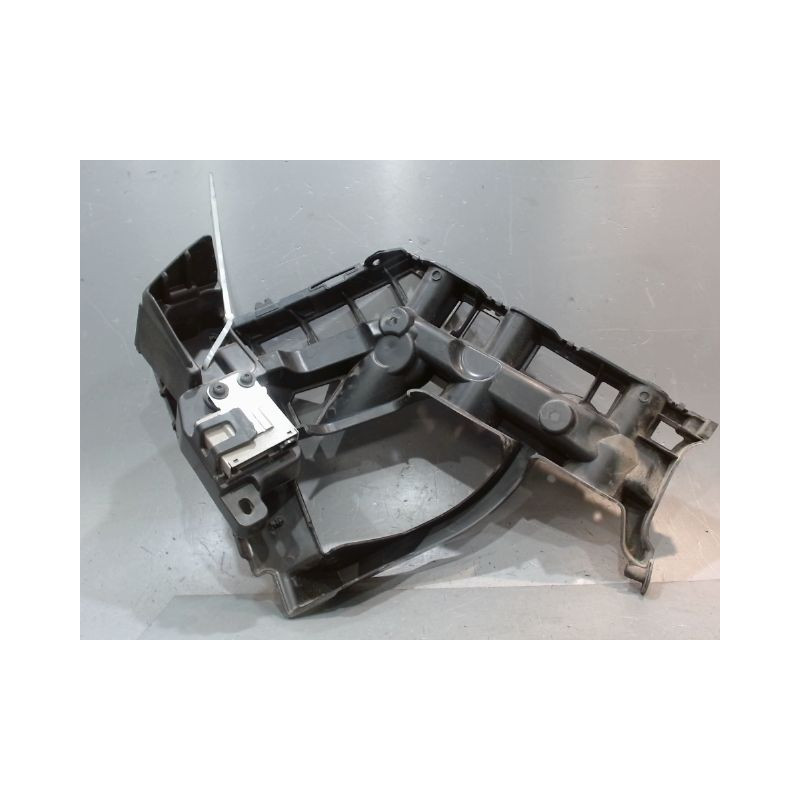 SUPPORT PARE-CHOC ARG RENAULT ESPACE