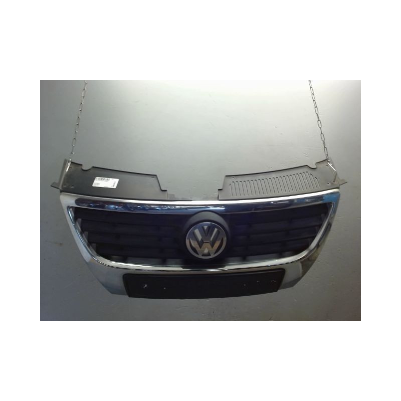 CALANDRE VOLKSWAGEN PASSAT