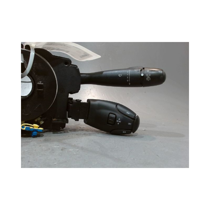 BLOC COMMODOS PEUGEOT 206