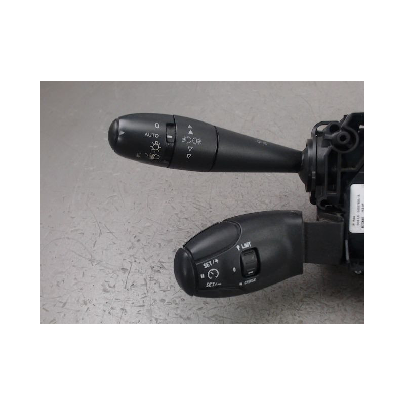 BLOC COMMODOS PEUGEOT 3008