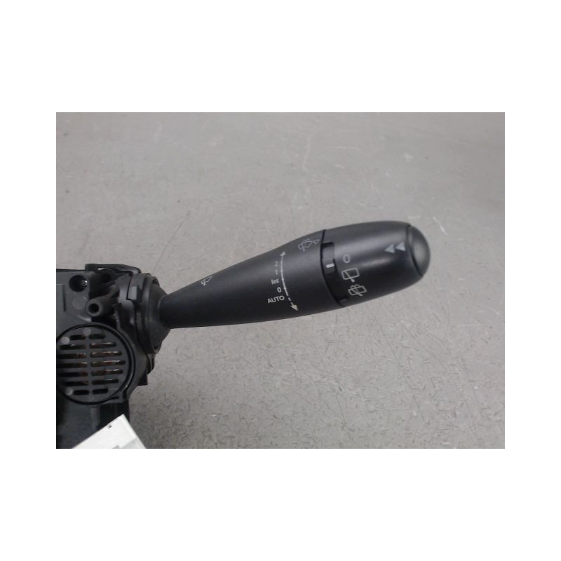 BLOC COMMODOS PEUGEOT 3008