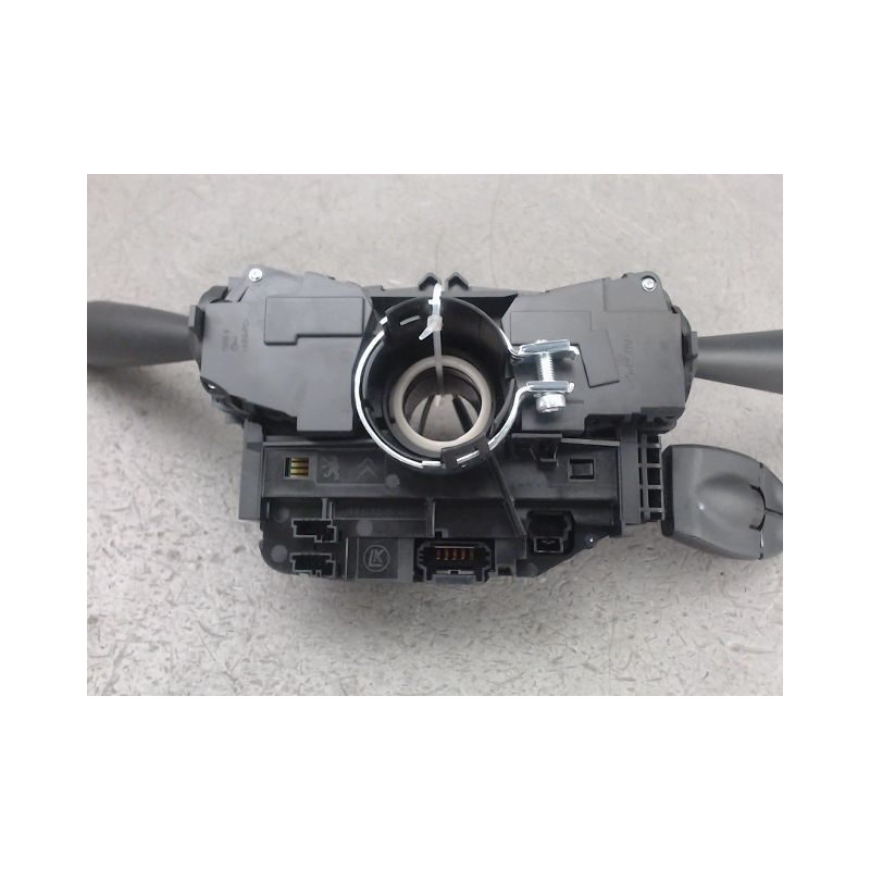 BLOC COMMODOS PEUGEOT 3008
