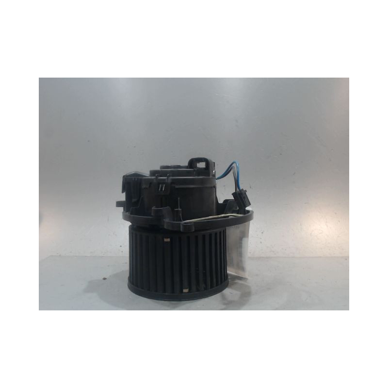 MOTEUR VENTILATEUR CHAUFFAGE RENAULT MEGANE