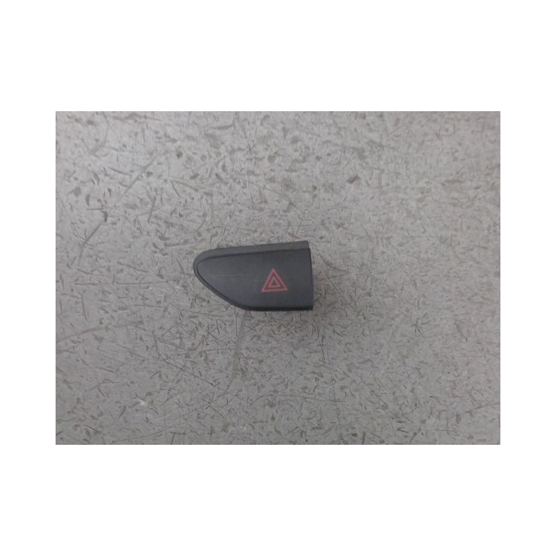 BOUTON DE WARNING RENAULT CLIO