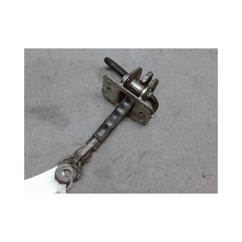 TIRANT PORTE AVANT GAUCHE FIAT GRANDE PUNTO ESSENCE