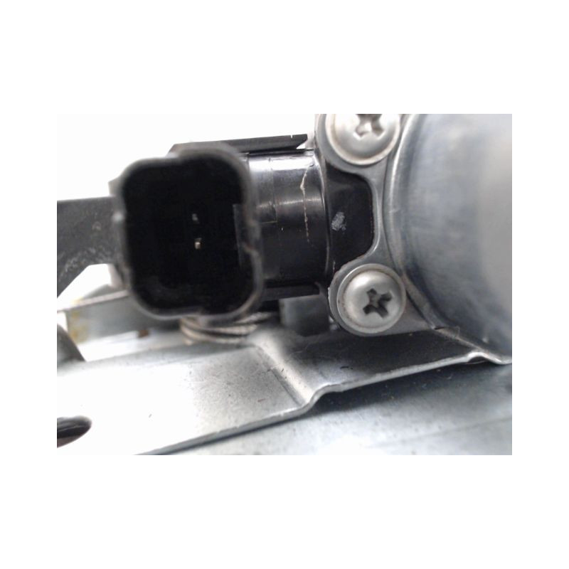 MECANISME LEVE-GLACE ARRIERE DROIT DACIA DUSTER