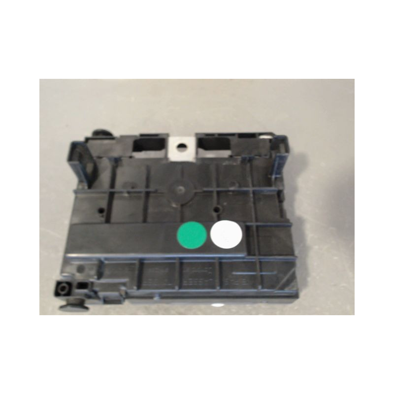 BOITE A FUSIBLES PEUGEOT 5008