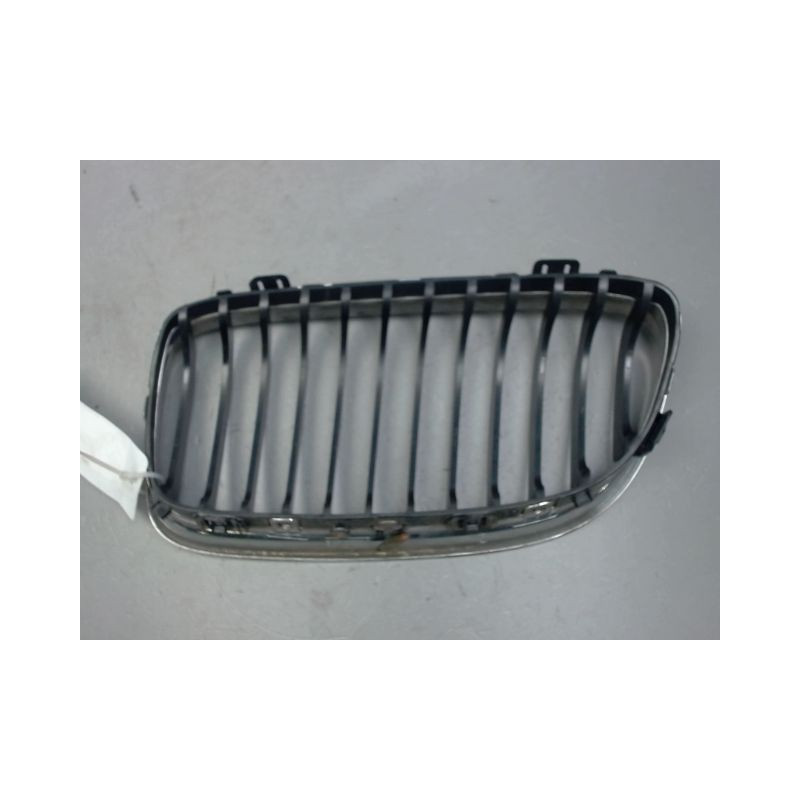 GRILLE CALANDRE DROIT BMW SERIE 3 TOURING (E91)
