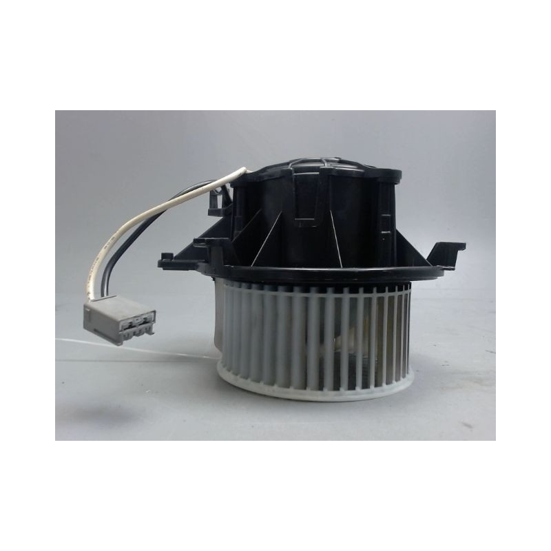 MOTEUR VENTILATEUR CHAUFFAGE OPEL ASTRA