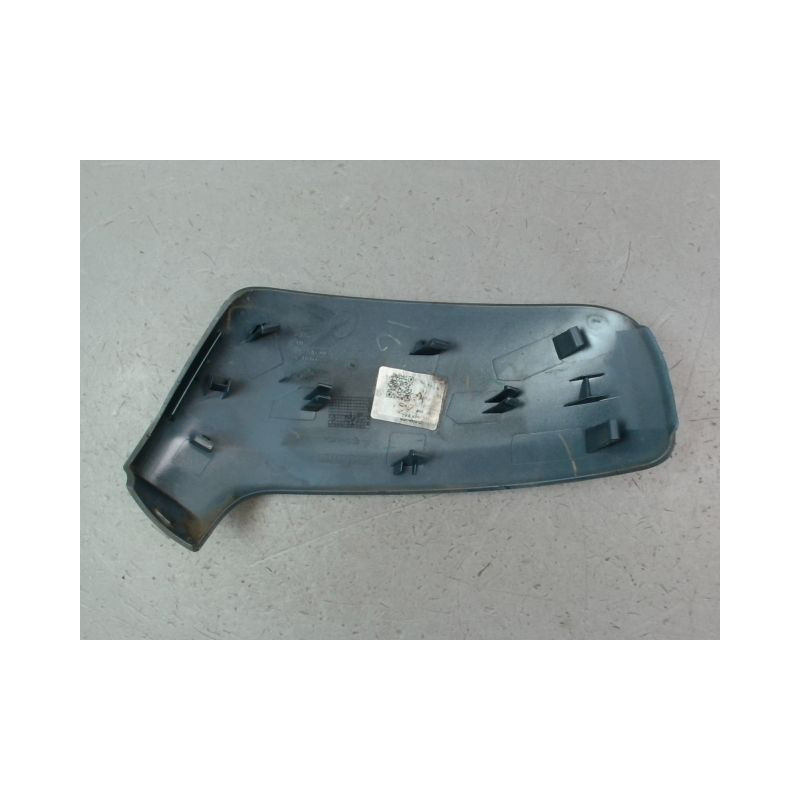 CARENAGE RETROVISEUR EXTERIEUR DROIT CITROEN C3