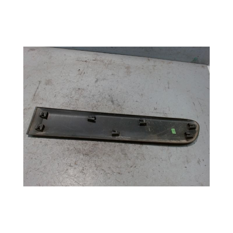 PROTECTION PORTE ARRIERE DROIT CITROEN C3 PICASSO 2008-