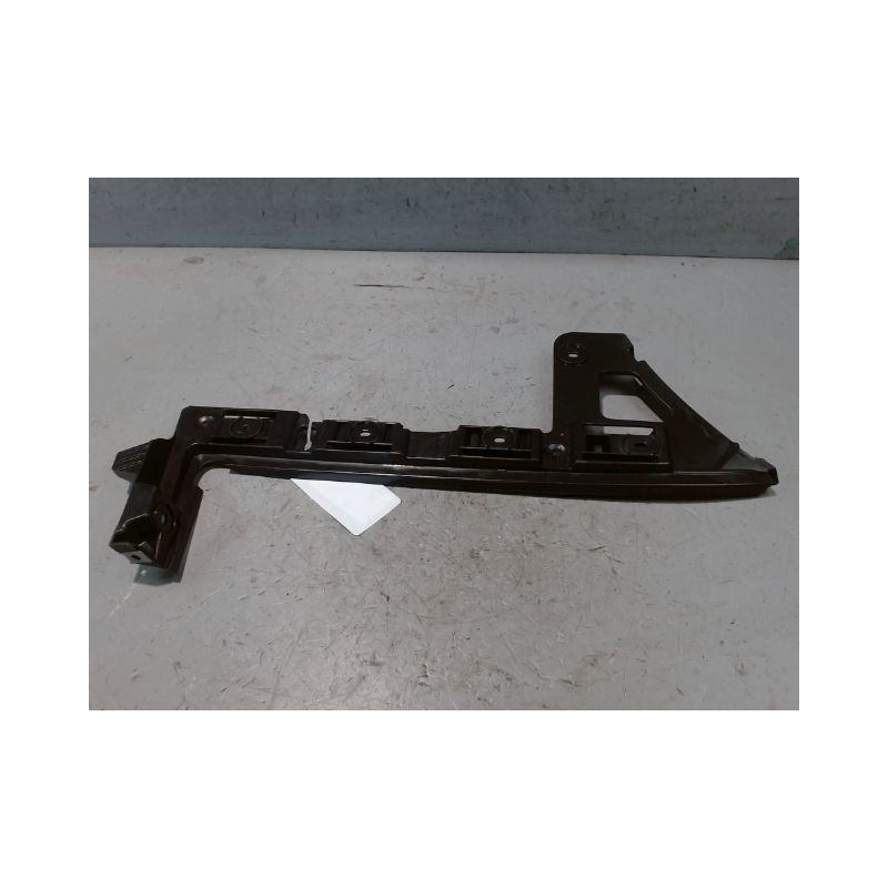 SUPPORT PARE-CHOC ARD VOLKSWAGEN PASSAT SW 2005-