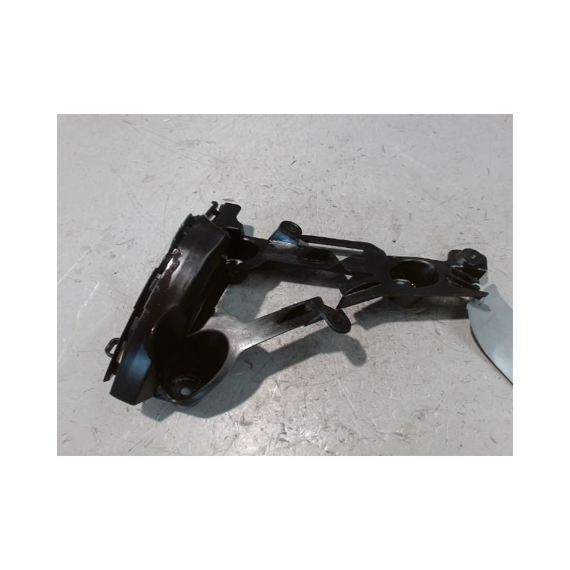 SUPPORT PARE-CHOC ARG PEUGEOT 2008