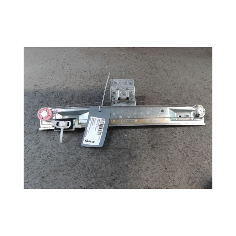 MECANISME LEVE-GLACE ARRIERE DROIT OPEL CORSA 2010-