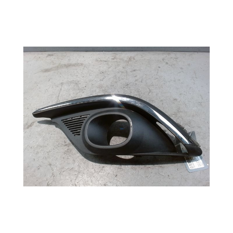 OBTURATEUR PHARE ADDITIONNEL PARE-CHOC AVG RENAULT SCENIC
