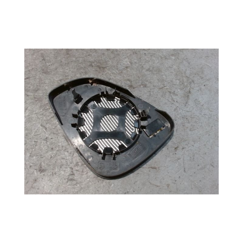 GLACE RETROVISEUR EXT D PEUGEOT 407 SW