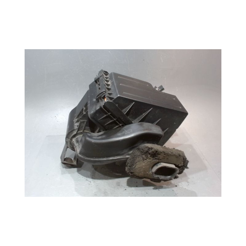 BOITIER FILTRE A AIR NISSAN NAVARA
