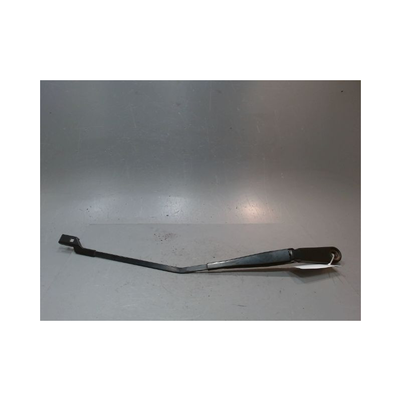 BRAS ESSUIE-GLACE AVANT DROIT VOLVO V60