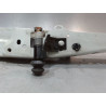 TRAVERSE SUPERIEURE ARMATURE AVANT NISSAN QASHQAI