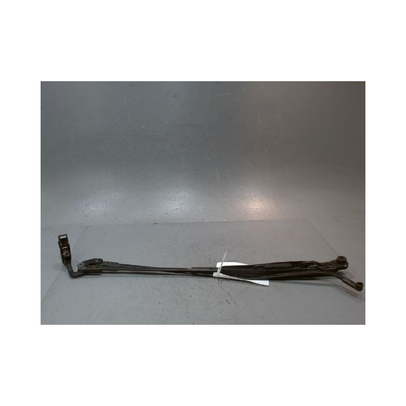 BRAS ESSUIE-GLACE AVANT PEUGEOT 107