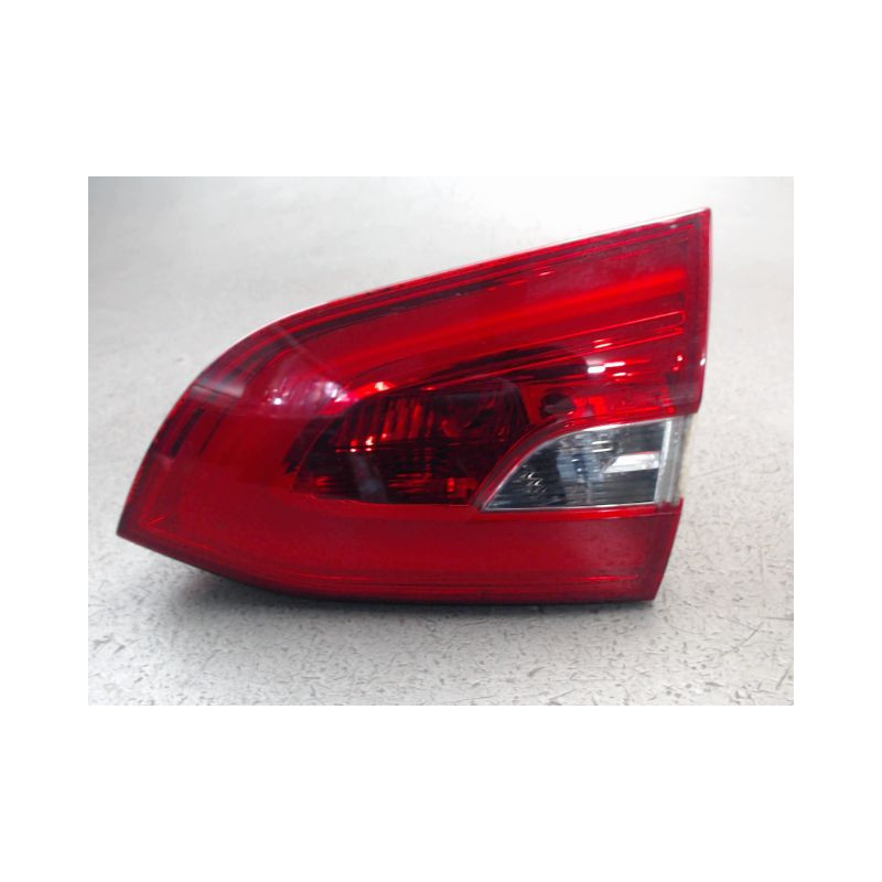 FEU ARRIERE INTERIEUR DROIT PEUGEOT 308