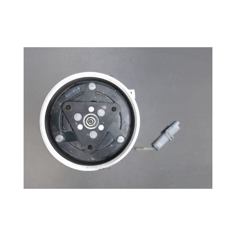 COMPRESSEUR AIR CONDITIONNE RENAULT KANGOO