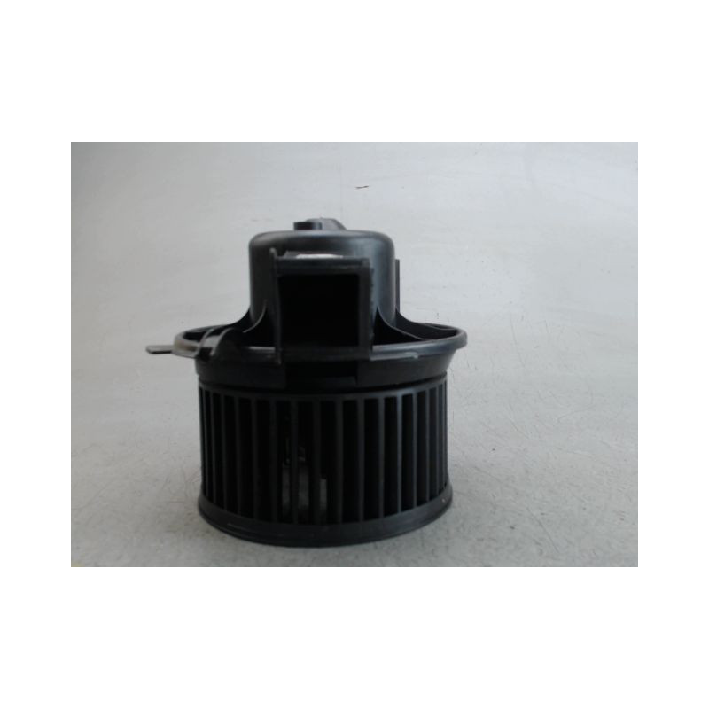 MOTEUR VENTILATEUR CHAUFFAGE PEUGEOT 206
