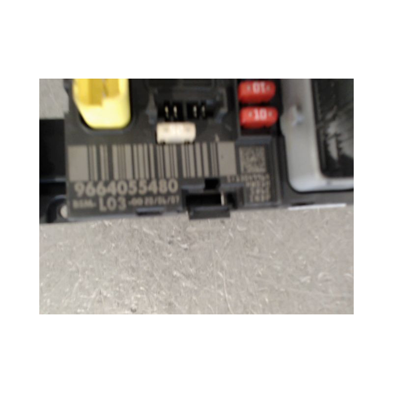BOITE A FUSIBLES CITROEN C3