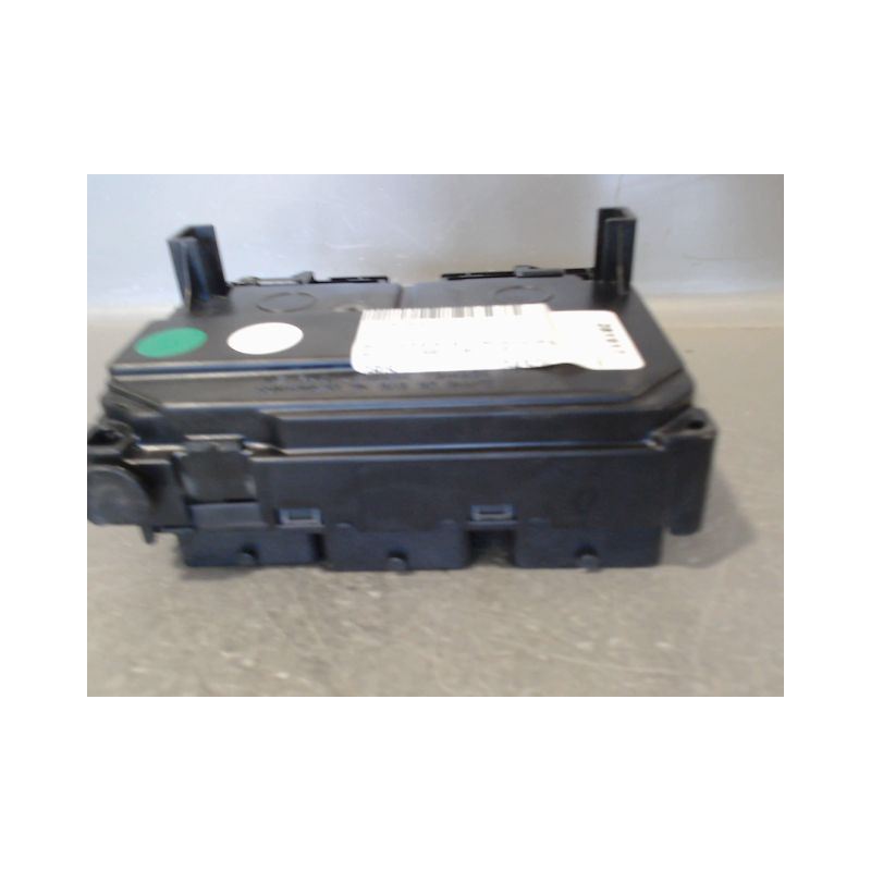 BOITE A FUSIBLES CITROEN C4