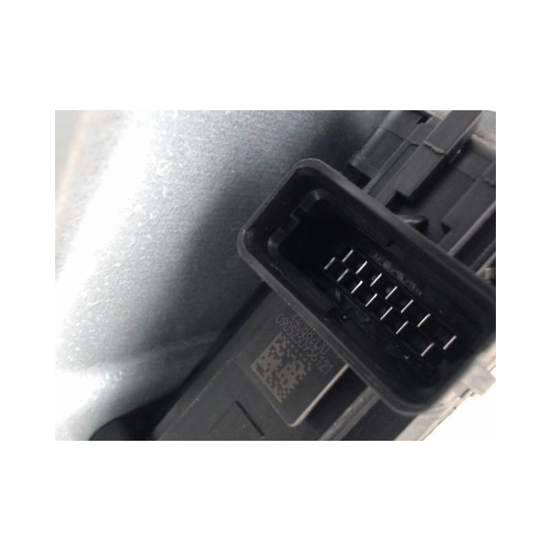 MECANISME LEVE-GLACE AVANT DROIT VOLKSWAGEN POLO