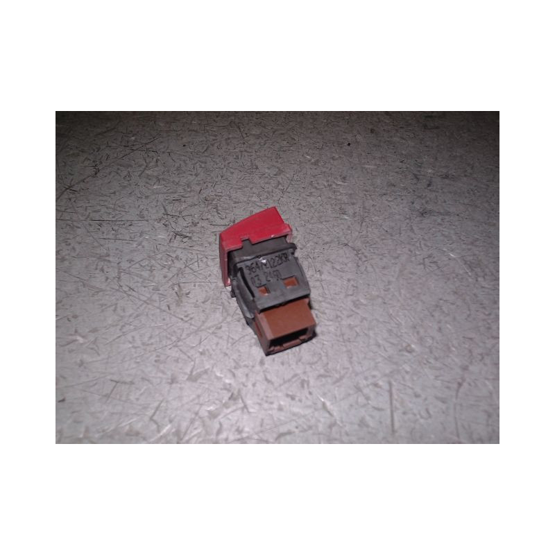 BOUTON DE WARNING PEUGEOT 207