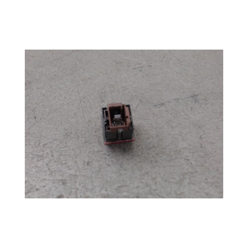 BOUTON DE WARNING PEUGEOT 207