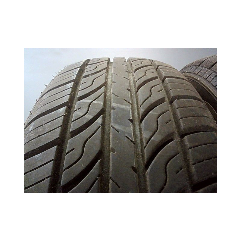 Paire de pneus ROVELO RHP-780 175 65 14 82 T