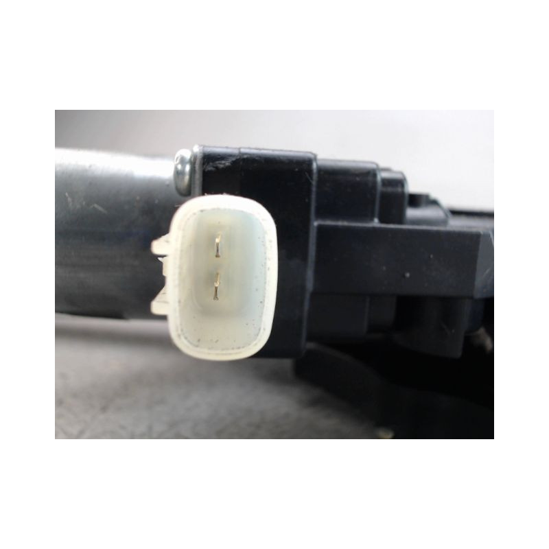 MECANISME LEVE-GLACE AVANT DROIT SUZUKI SWIFT