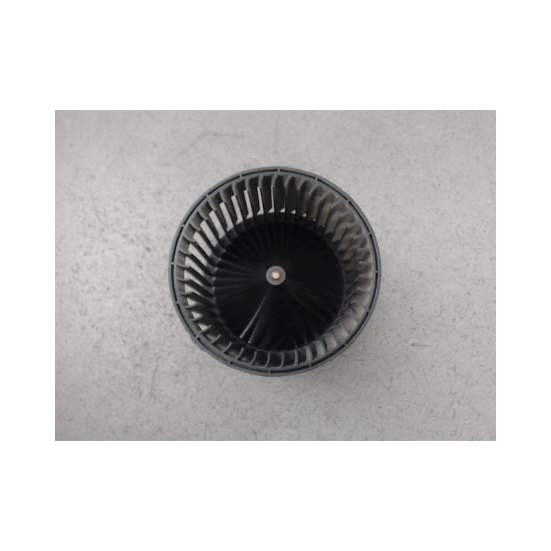 MOTEUR VENTILATEUR CHAUFFAGE PEUGEOT 308