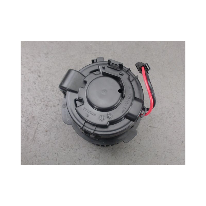 MOTEUR VENTILATEUR CHAUFFAGE PEUGEOT 308