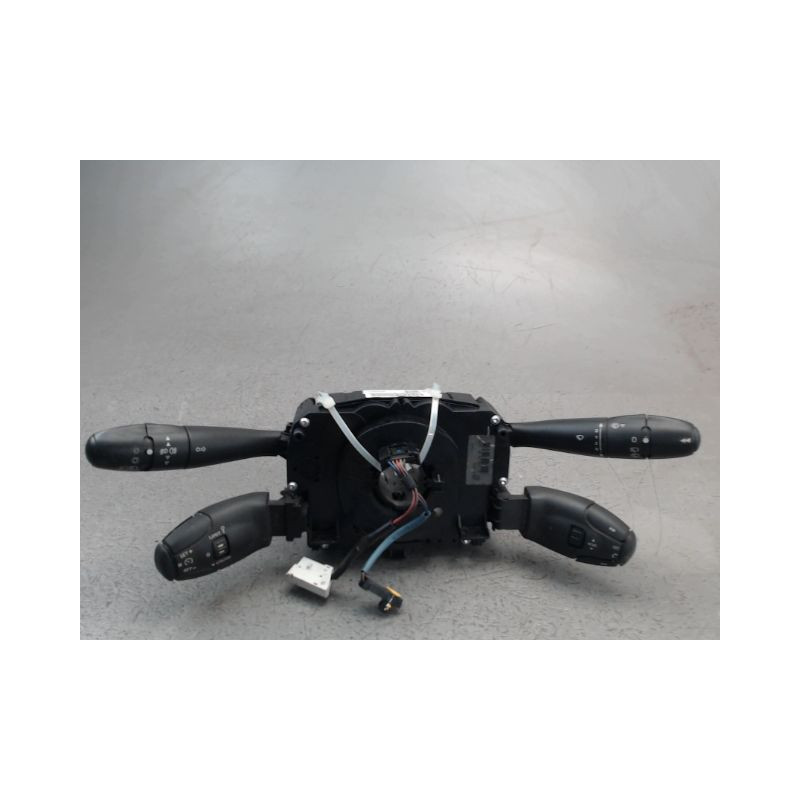 BLOC COMMODOS PEUGEOT 207
