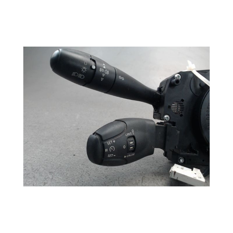 BLOC COMMODOS PEUGEOT 207